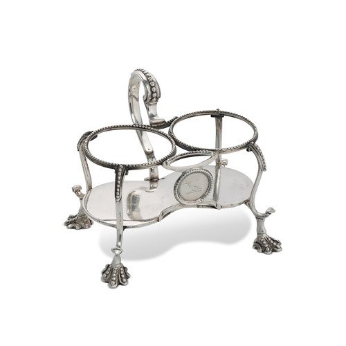 Lot 342 - A George III hallmarked silver cruet stand