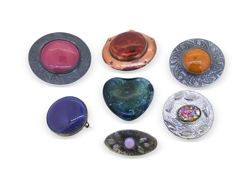Lot 22 - A small collection of Ruskin and other enamel brooches