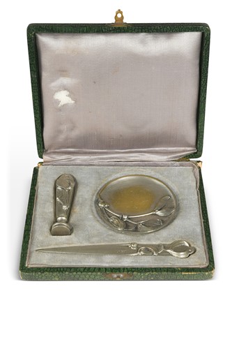 Lot 98 - A cased Art Nouveau desk set by Louis Rigot