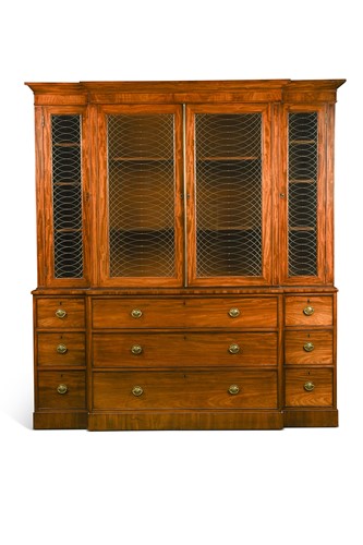 Lot 559 - A Regency mahogany breakfront bookcase