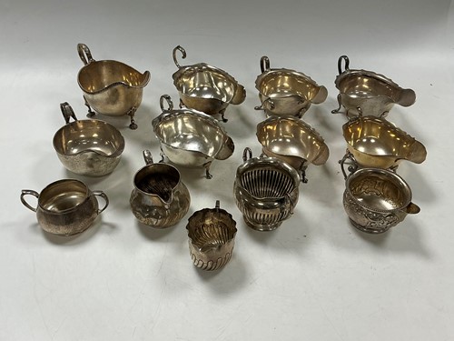Lot 344 - A collection of assorted hallmarked silver items