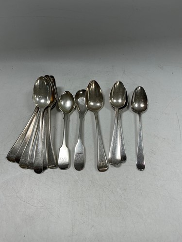Lot 313 - A group of fifteen mixed antique hallmarked...