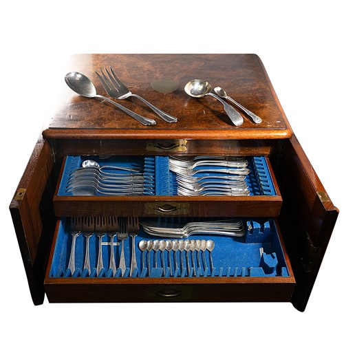 Lot 445 - A collection of assorted continental silver flatware