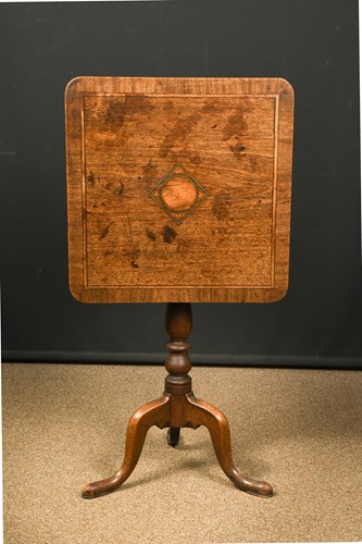 Lot 552 - A mahogany tripod table, 19th century