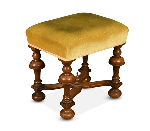 Lot 352 - A William & Mary style walnut footstool