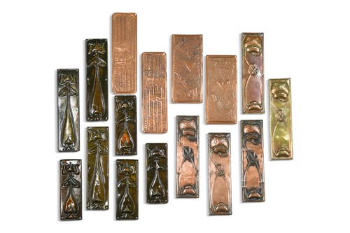 Lot 101 - A collection of Art Nouveau doorplates