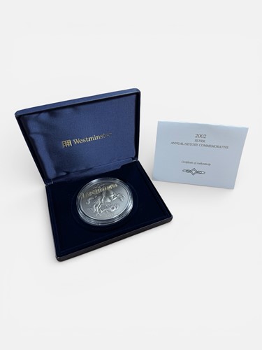 Lot 73 - 2002 Westminster Silver Medal St George and the Dragon