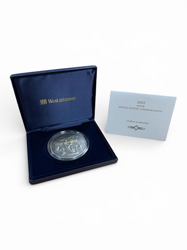 Lot 75 - 2003 Westminster Silver Medal St George and the Dragon