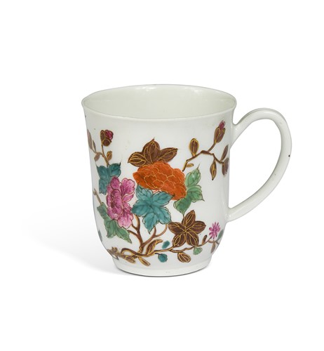 Lot 413 - A Worcester porcelain coffee cup, circa 1754