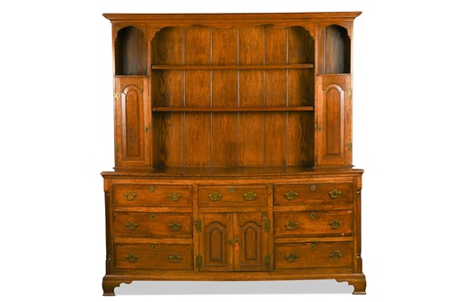 Lot 312 - A George III Welsh oak dresser