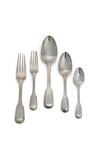 Lot 365 - A Victorian canteen of silver flatware