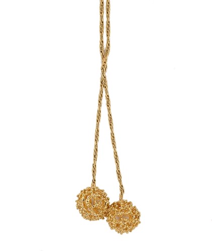 Lot 132 - A modern 18ct gold long necklace