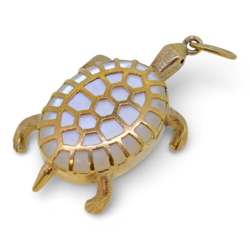 Lot 54 - An Austrian mother of pearl tortoise pendant