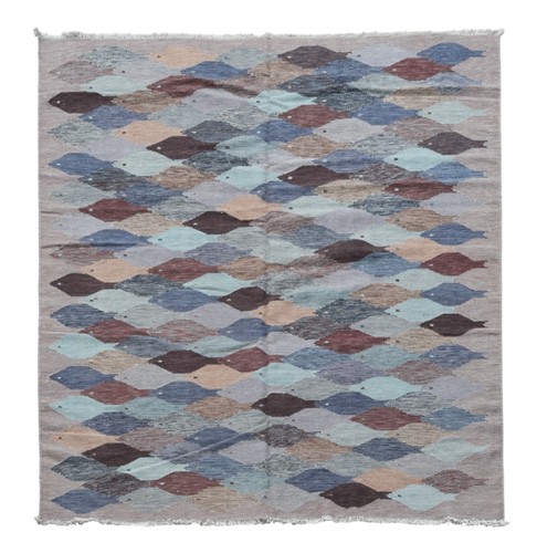 Lot 192 - A contemporary kelim carpet