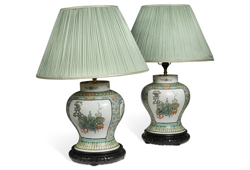 Lot 589 - A pair of Chinese famille verte vases, 20th century