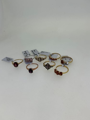 Lot 259 - A collection of eight hallmarked 9ct gold...
