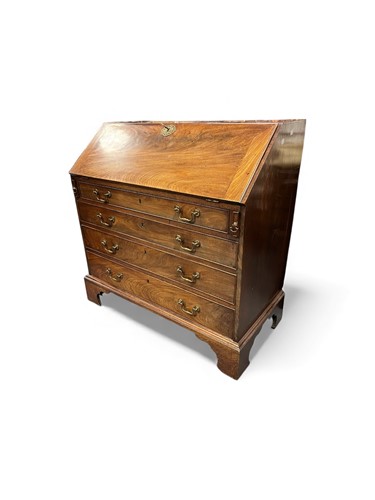 Lot 669 - A George III mahogany bureau, fall front with...