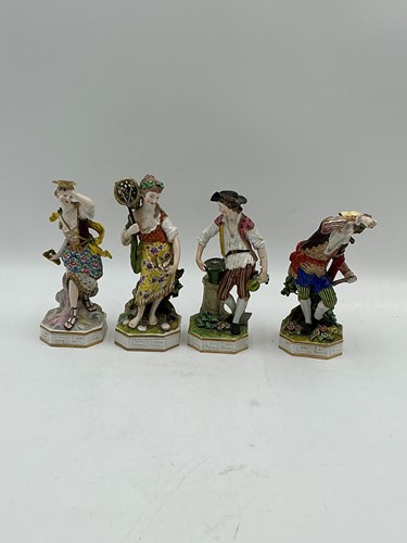 Lot 213 - A set of four Derby figures, circa 1820, model...