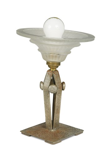 Lot 128 - In the manner of Edgar Brandt, an Art Deco style wrought iron table lamp