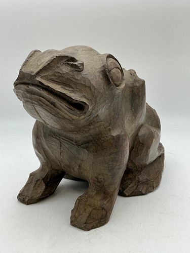 Lot 126 - Jill and Lee Brester, a carved wooden frog