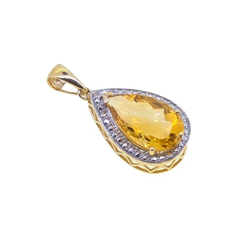 Lot 35 - A 9ct gold citrine and diamond pendant