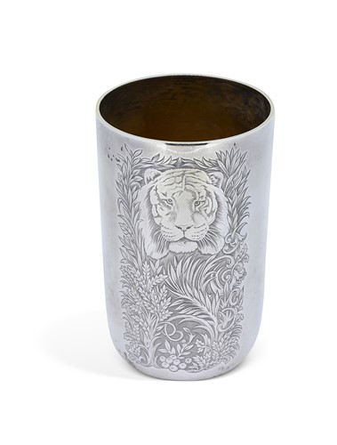 Lot 181 - An Elizabeth II silver beaker by George Lukes