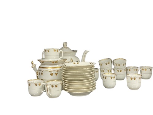 Lot 31 - A late 19th century French porcelain coffee...