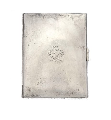 Lot 300 - A George V hallmarked silver travelling photo case