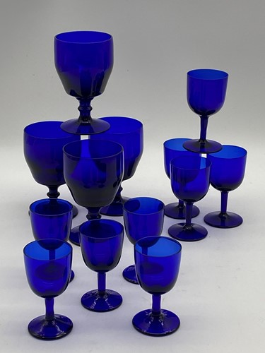 Lot 11 - A group of blue glasses to include two sets of...