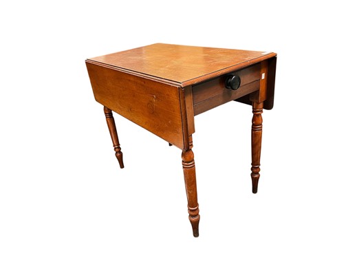 Lot 597 - A Victorian mahogany drop flap Pembroke table...