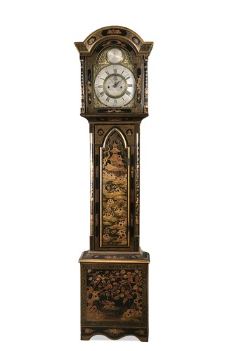 Lot 153 - A George III-style black and gilt japanned longcase clock, early 20th century