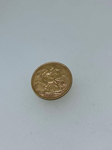 Lot 182 - A gold full sovereign dated 1909