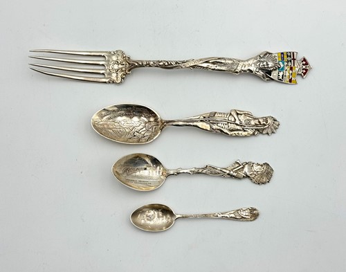 Lot 120 - Four pieces of American/Canadian silver flatware