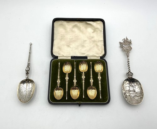 Lot 35 - A collection of silver spoons