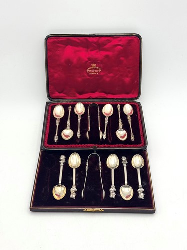 Lot 164 - Two sets of silver teaspoons (one missing),...