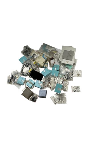 Lot 310 - A collection of assorted Gemporia jewellery