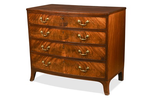 Lot 620 - A Regency mahogany bow fronted chest