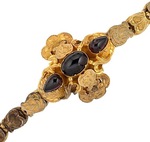Lot 49 - A Victorian red paste cabochon bracelet