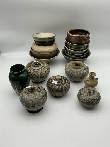 Lot 81 - An assortment of five Thai bowls and covers,...
