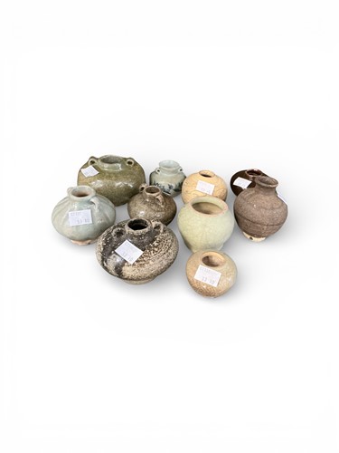 Lot 17 - Ten assorted Song Dynasty and later jarlets (10)