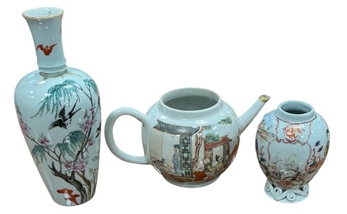 Lot 57 - A Chinese famille rose porcelain teapot,...