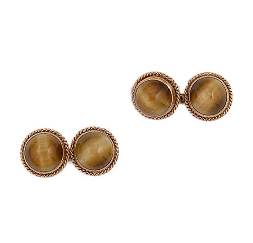 Lot 30 - A pair of tiger's eye cufflinks