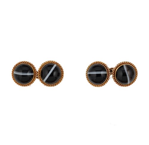 Lot 28 - A pair of banded agate cufflinks