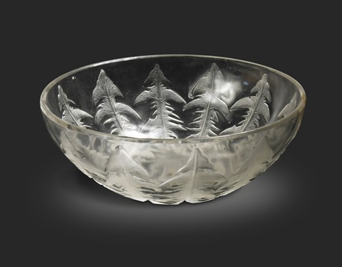 Lot 11 - Pissenlit, a Lalique glass bowl