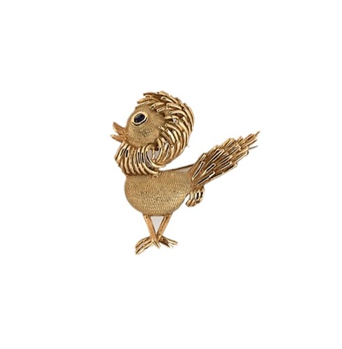 Lot 131 - A brooch in the form of a chick