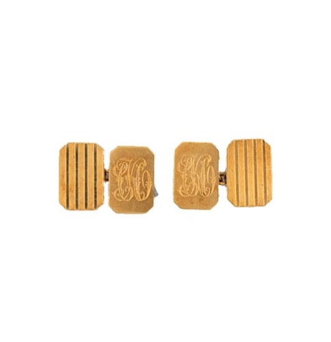 Lot 48 - A pair of late 20th century 18ct gold cufflinks