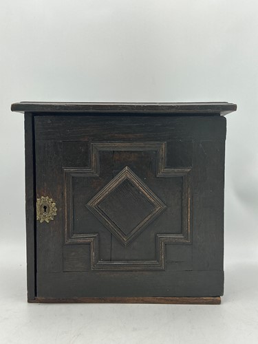 Lot 123 - A small oak cabinet and dressing box, 32 x 34...