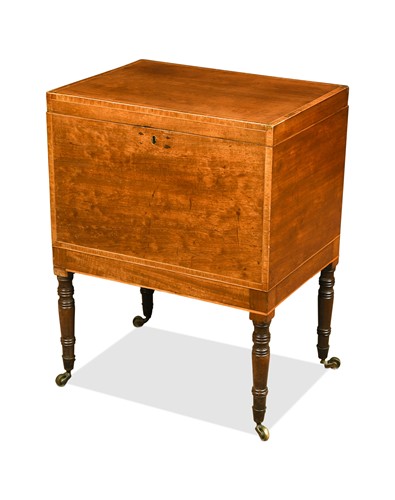 Lot 612 - A George IV mahogany cellarette/teapoy