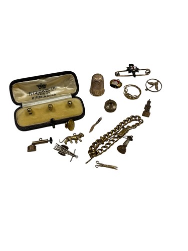 Lot 331 - A collection of costume jewellery, together...
