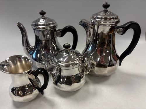 Lot 101 - Christofle - A collection of assorted silver plated items